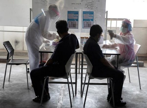 China Mainland Reports 49 New Locally Transmitted COVID-19 Cases