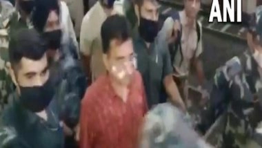 India News | Maharashtra: BJP Leader Kirit Somaiya Detained at Karad Railway Station