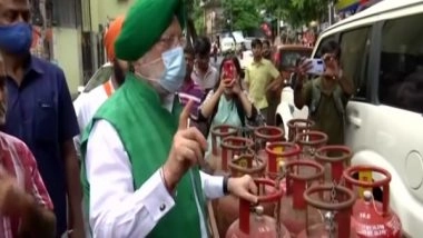 India News | Bhabanipur Bypolls: Union Minister Hardeep Puri Campaigns for BJP Candidate Priyanka Tibrewal