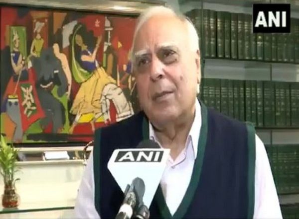 India News | Centre Can Use Afghanistan's Situation to Take Advantage in UP Elections, Alleges Kapil Sibal