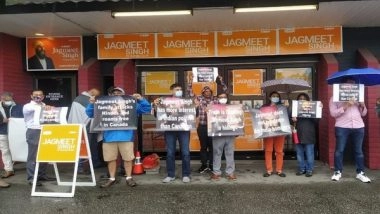 World News | Canada: Indian Diaspora in Vancouver Holds Protest Against NDP Leader Jagmeet Singh