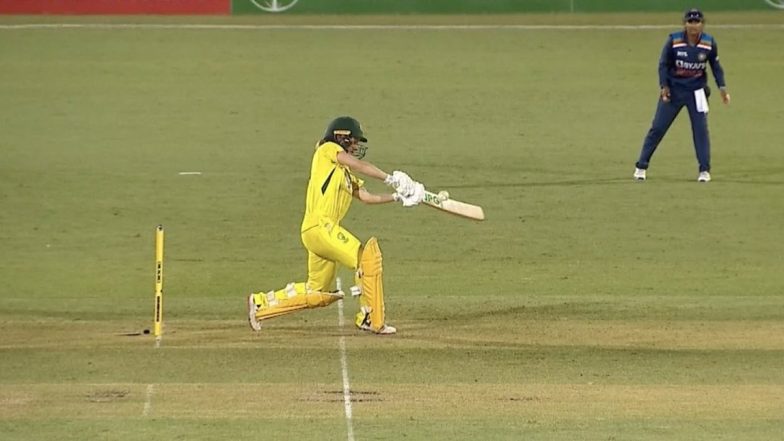Controversial No-Ball Denies India Women Win Against Australia Women in 2nd ODI, Lisa Sthalekar and Other Netizens React
