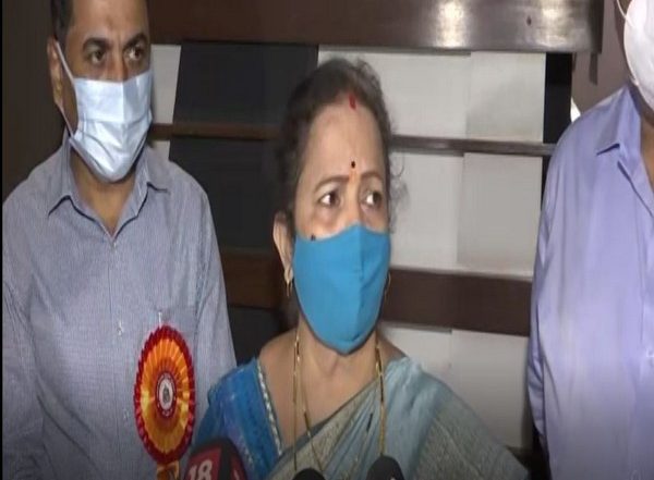 India News | Mumbai Mayor Asks Mumbaikars to Celebrate Ganpati Festival at Home
