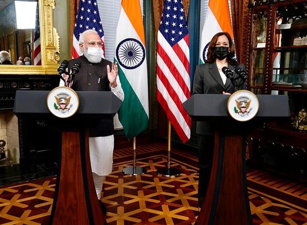 PM Narendra Modi Praises Kamala Harris as 'Source of Inspiration', Invites Her to India