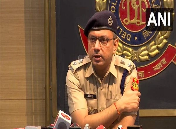 India News | Cyber Criminals Arrested from Jharkhand's Jamtara Involved in 1624 Fraud Incidents: Delhi Police