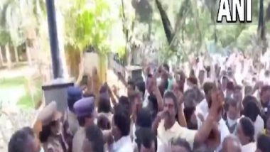 India News | Veeramani's Anti-corruption Raids: Clash Erupts Between Supporters, Police in Vellore