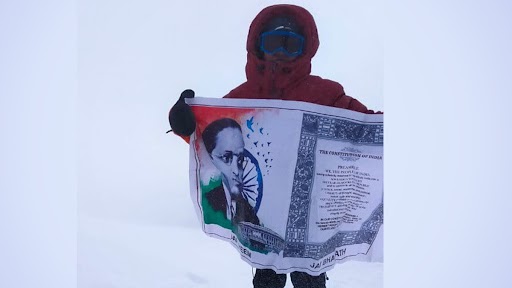 Bhuvan Jai, 8-Year-Old Boy From Andhra Pradesh, Is the Youngest To Scale Mount Elbrus; Unfurls Tricolour (See Pic)