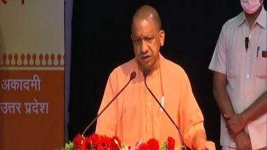 India News | On Poet-playwright Bharatendu Harishchandra's 171st Birth Anniversary, Uttar Pradesh CM Unveils Statue