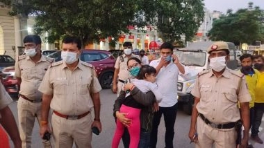 India News | Delhi Police Reunites 3-year-old with Her Mother