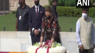 World News | Danish PM Pays Tributes to Mahatma Gandhi at Rajghat