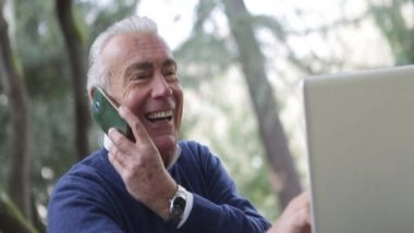 Lifestyle News | Older Adults More Willing to Help Others, but Mostly Those in Same Country