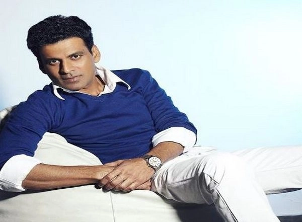Entertainment News | Manoj Bajpayee Shares Pictures with 'the Greats' from National Film Awards Ceremony
