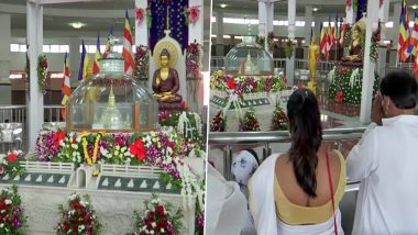 Maharashtra: Devotees Offer Prayers at Deekshabhoomi in Nagpur On Occasion of Dhammachakra Pravartan Diwas 2021