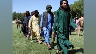 World News | CENTCOM Chief, UAE Defense Brass Talk Keeping Pressure on IS in Iraq, Syria