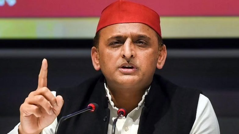 'Farm Laws May Even be Repealed in View of Elections in Punjab, UP': Samajwadi Party Shares Akhilesh Yadav's Old Video After PM Narendra Modi's Announcement