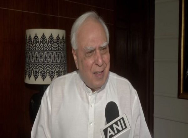 India News | Kapil Sibal Slams Mohan Bhagwat, Says Centre Failed to Secure J-K