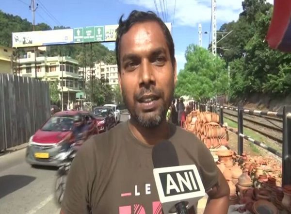 India News | Ahead of Deepawali, Guwahati's Earthen Lamp Seller Hoping for Good Business