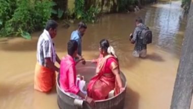 Kerala Rains: Bride and Groom Reach Temple in Cooking Vessel for Marriage in Alappuzha