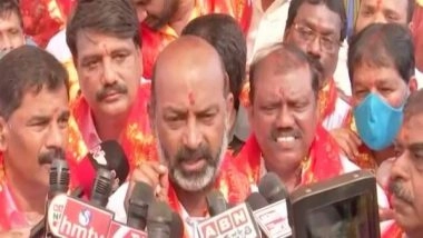 India News | BJP Leader Bandi Sanjay Visits Charminar, Bhagya Lakshmi Temple in Hyderabad