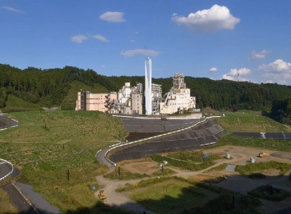 World News | Tokyo Metropolitan Government to Convert Landfill Site into Sports Ground