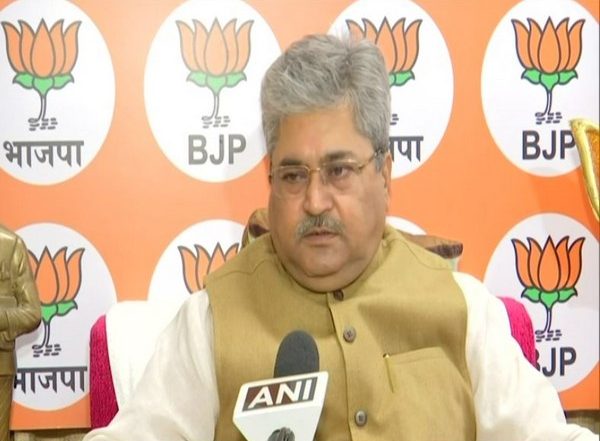 India News | Punjab BJP In-charge Dushyant Gautam Meets JP Nadda over Singhu Border Killing