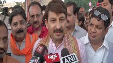 India News | Manoj Tiwari Urges Delhi CM to Allow Chhath Puja with COVID-19 Protocols, Says Won't Accept Complete Ban