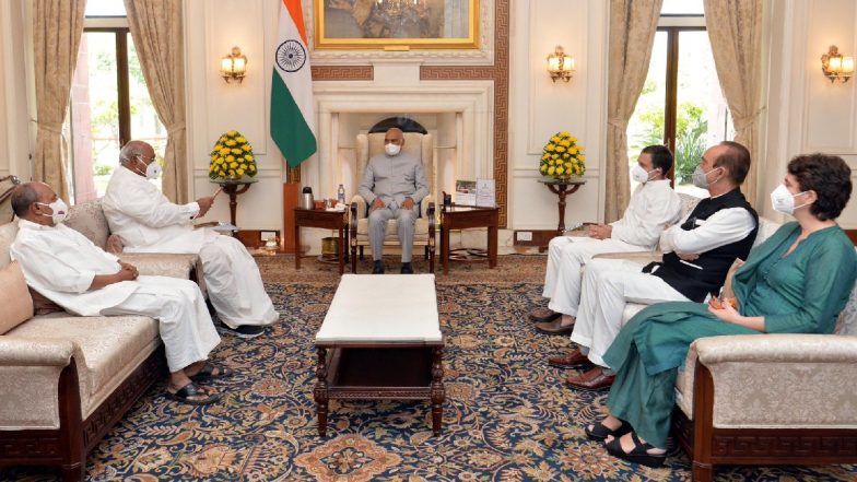 Lakhimpur Kheri Violence: Congress Delegations Led by Rahul Gandhi Meets President Ram Nath Kovind, Seeks Probe by Supreme Court Judges, Removal of MoS Ajay Mishra Teni
