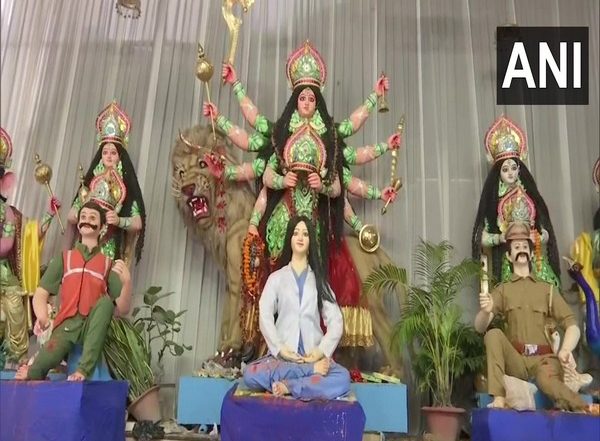 India News | Durga Puja Pandal in Patna Honours 'Corona Warriors' in a Special Way