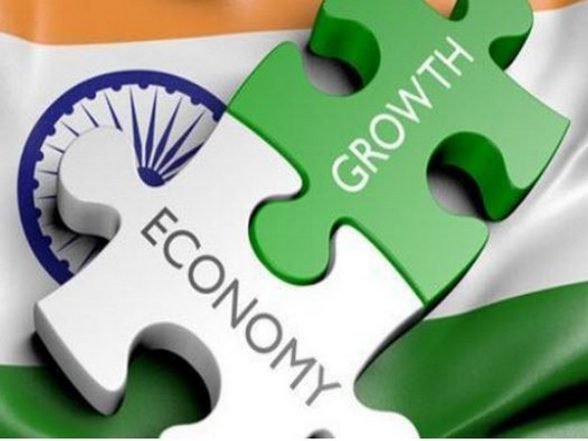 India Service Sector Activity Falls to 6-Month Low in September Amid Inflationary Pressures: PMI