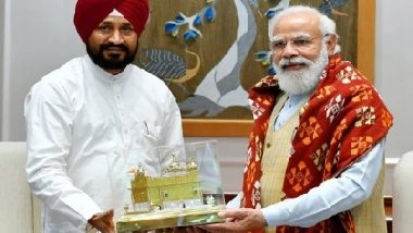 India News | Punjab CM Meets PM Modi, Asks Him to Resume Dialogue with Farmers Protesting Against Farm Laws