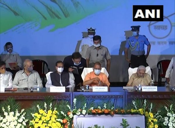 India News | UP CM Announces Scholarship to over 1.5 Lakh Students, Free Education to Girls Till Graduation