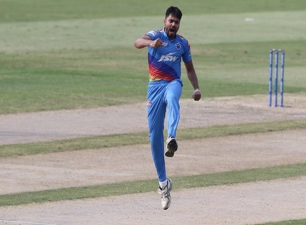 Sports News | IPL 2021: Pant Calls Avesh Khan as 'find of Season' for Delhi Capitals