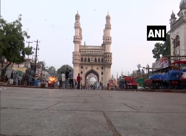 India News | Traffic-free, Pedestrian-friendly 'Sunday Funday' Programme to Begin at Charminar from Today