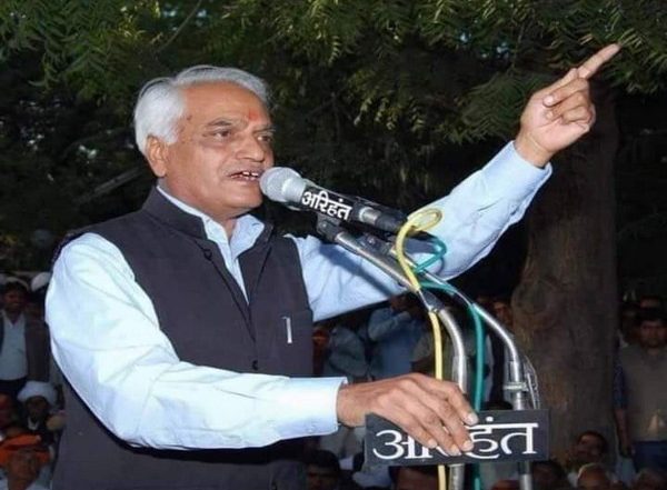 India News | Ex-Rajasthan Minister Mahipal Maderna Passes Away, CM Gehlot, LS Speaker Condole Demise