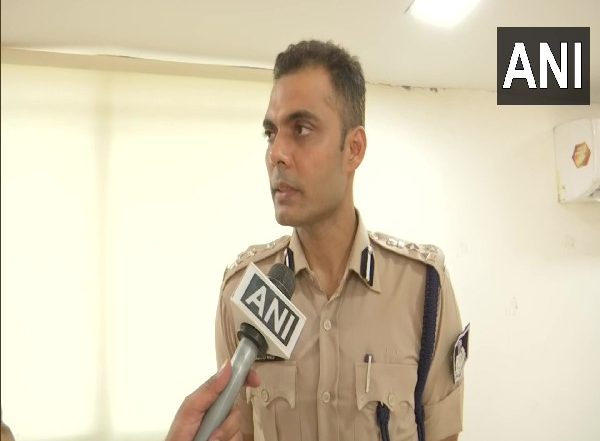 India News | Man Who Rammed Car into Devotees at Bhopal's Durga Idol Procession Arrested