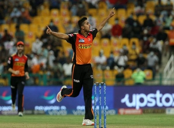 Sports News | T20 WC: Jammu and Kashmir Pacer Umran Malik Selected as Team India's Net Bowler