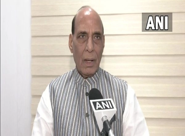 PM Narendra Modi Has Vision, Passion, Mission to Serve People, Says Rajnath Singh