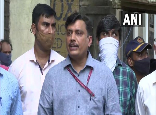 India News | Drugs-on-cruise Case: Witnesses Mandatory During Seizure, None of Them Known to NCB Prior to Operation, Says Senior Official