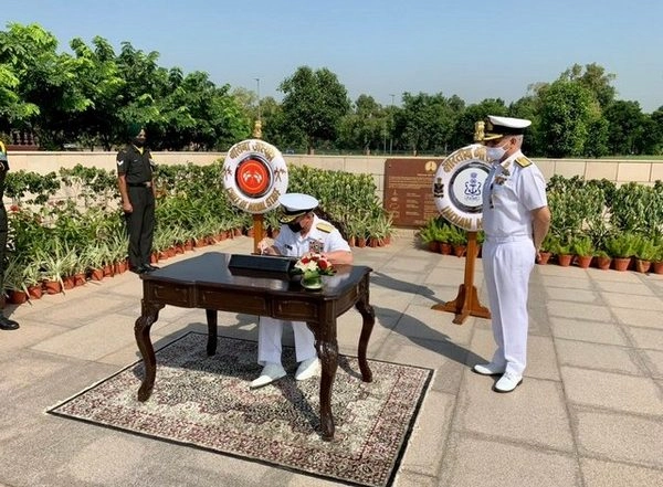 World News | US Naval Operations Chief Lauds India's Record of Long, Distinguished Contribution to Global Security