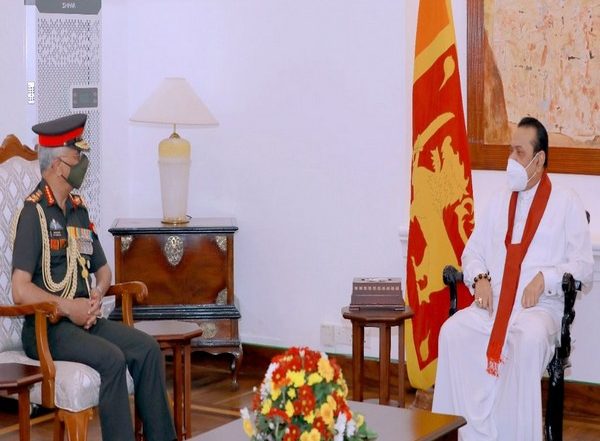 World News | Indian Army Chief Gen Naravane Meets Sri Lankan Prime Minister in Colombo