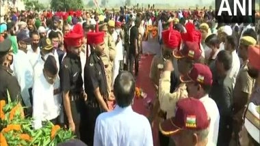 India News | UP Min Announces Rs 50 Lakh, Govt Job for Kin of Sepoy Saraj Singh Killed in Poonch Encounter