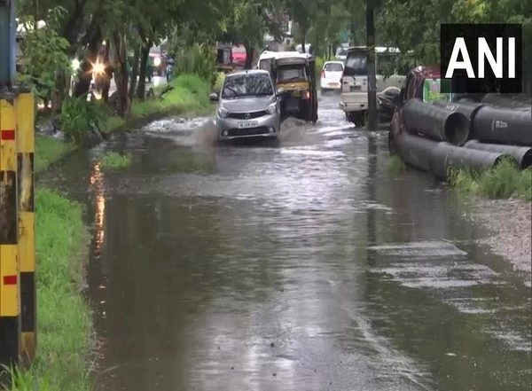 India News | Kerala: IMD Issues Red Alert for Five, Orange for Seven Districts Amid Heavy Rainfall