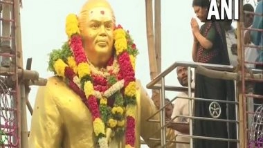 India News | Sasikala's Supporters Gather Around Her Vehicle in TN's Madurai