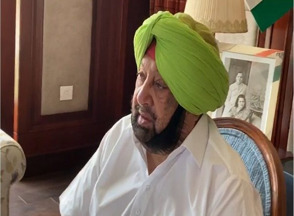 Amarinder Singh Hits Back at Sukhjinder Singh Randhawa, Says Aroosa Alam Had Been Coming to India for 16 Years With Govt Permission