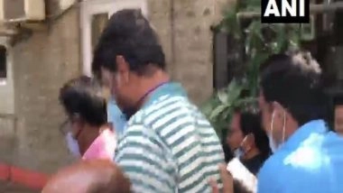 India News | Cruise Drugs Case: NCB Witness Prabhakar Sail Reaches Mumbai Police Commissioner's Office