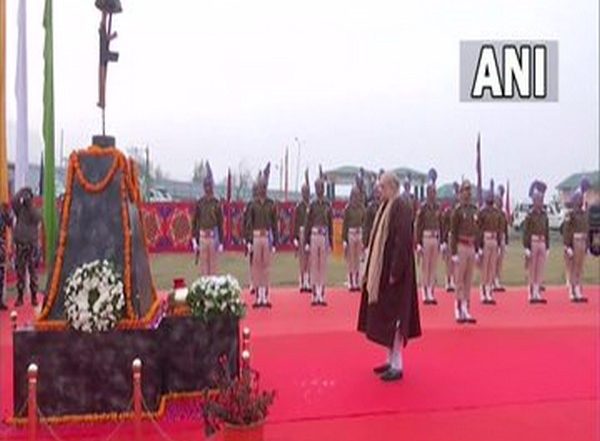 Jammu and Kashmir: Amit Shah Pays Tribute to 40 CRPF Jawans Killed in 2019 Pulwama Terror Attack