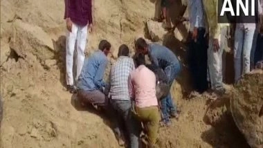 India News | 7 Rescued After Mud Mound Collapses in Kanpur
