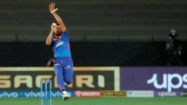 Avesh Khan Set to Join Team India as Net Bowler, KKR's Venkatesh Iyer Likely To Be Added As Hardik Pandya's Cover for T20 World Cup 2021