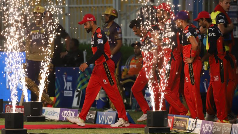 Virat Kohli’s Show of Loyalty to RCB Even in Failure Is an Example for Others To Follow