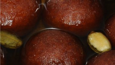 Diwali Mithai for Lakshmi Puja: Gulab Jamun, Kaju Katli, Mysore Pak – 11 Sweet Dishes for Festival